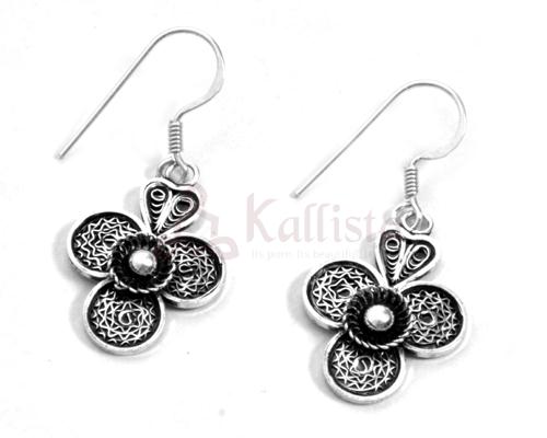 Tri-petal Silver earrings