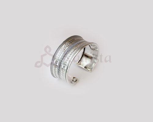Braided design silver cuff